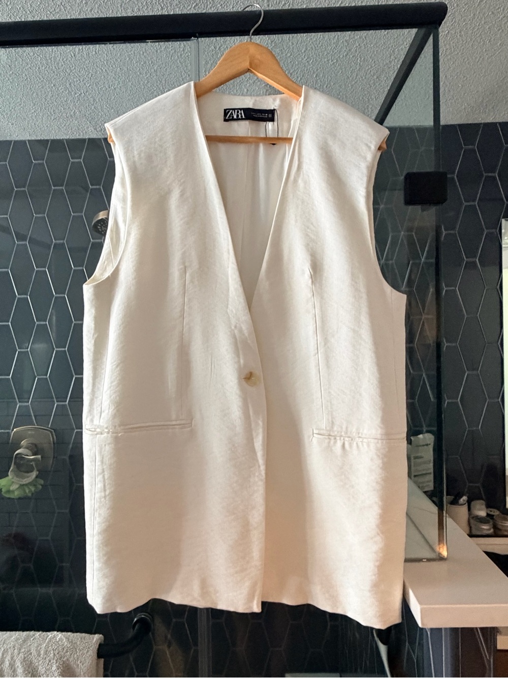 Zara Off-White Sleeveless Long Vest